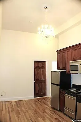 Rented by Oxford Property Group | media 18