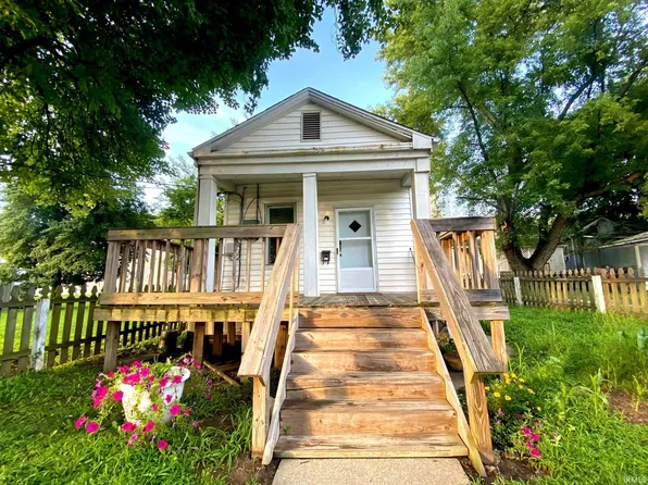 117 Hutchinson St, Cannelton, IN 47520