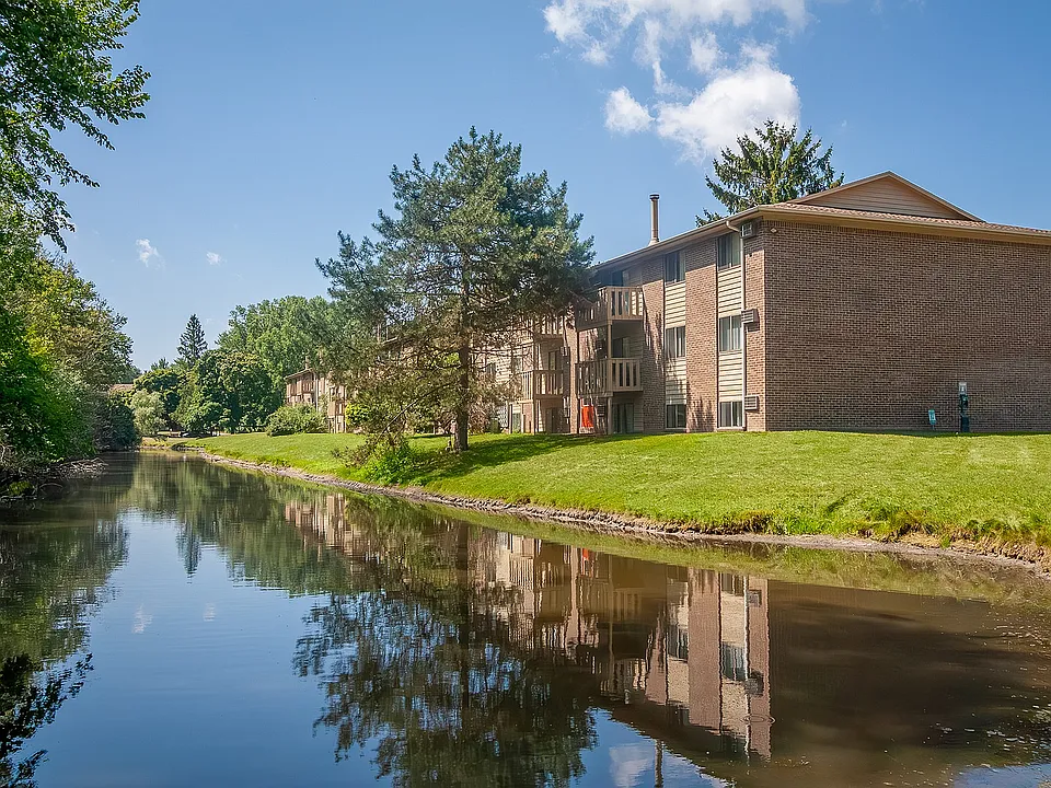 Homestead Apartments