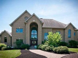 308 Fox Hunt Rd, Pittsburgh, PA 15238