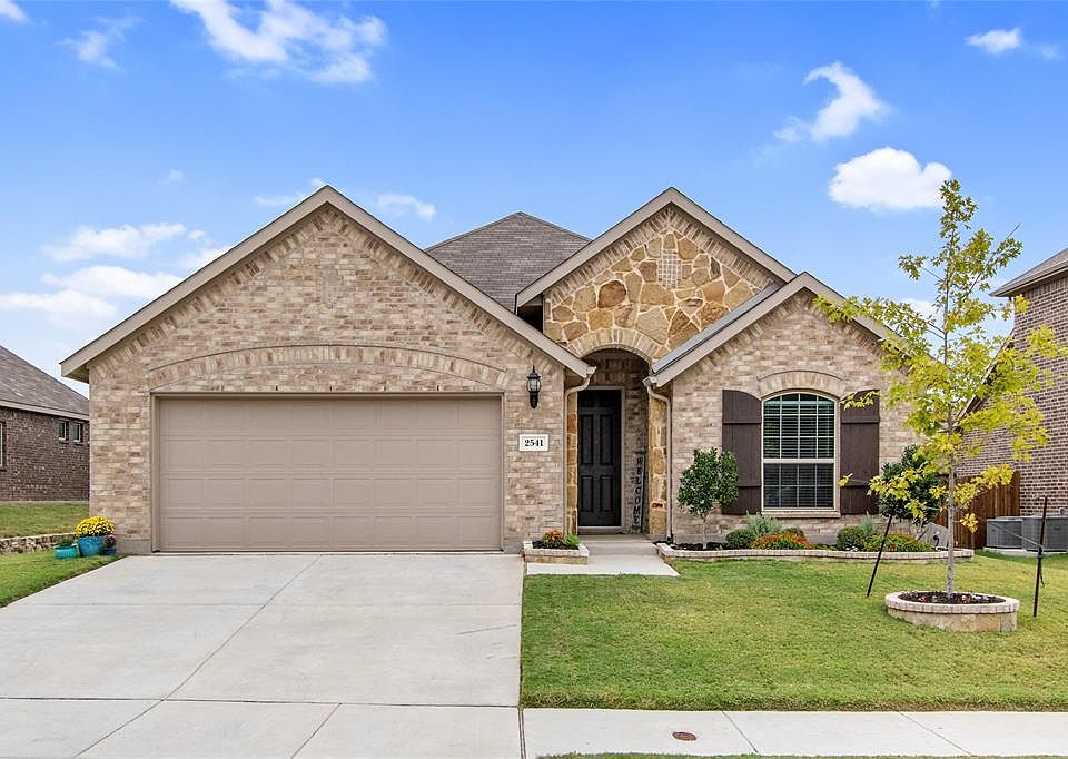1st image of 2541 Boot Hill Ln