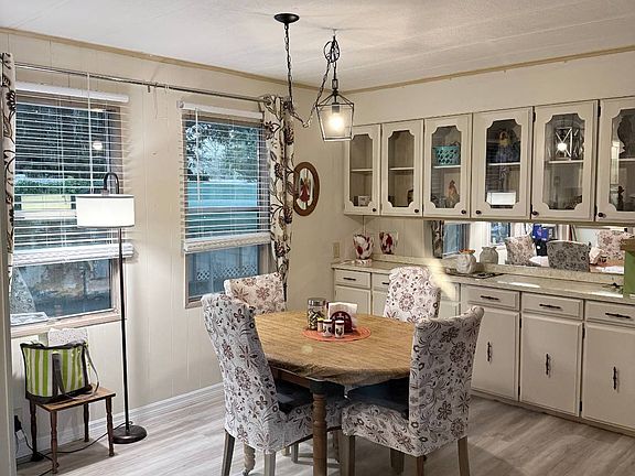 5th image of 555 4th St Lot 66