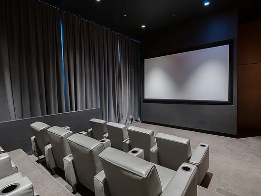 Rented by MNS | media 31