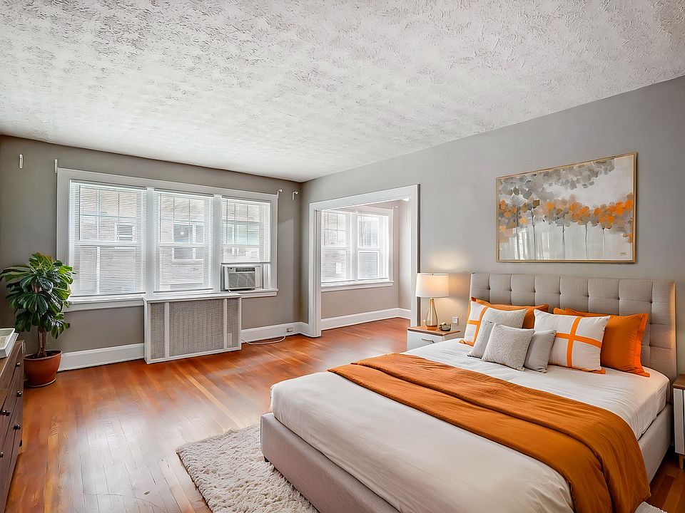 1st image of 2560 Madison Rd APT 15