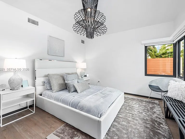 3734 Chase Ave — Photo 30