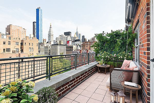 1st image of 32 Gramercy Park S APT 14A