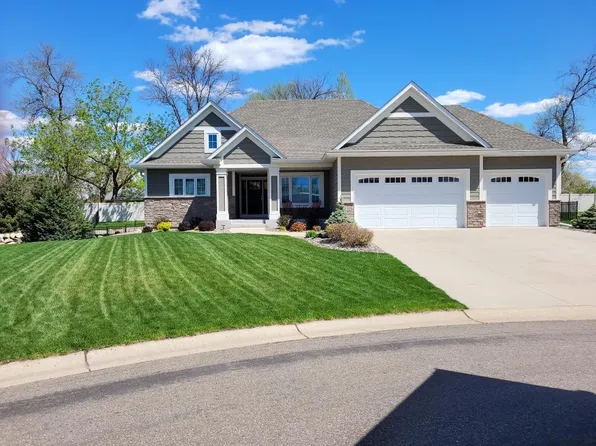 10908 River Pines Dr N, Champlin, MN 55316