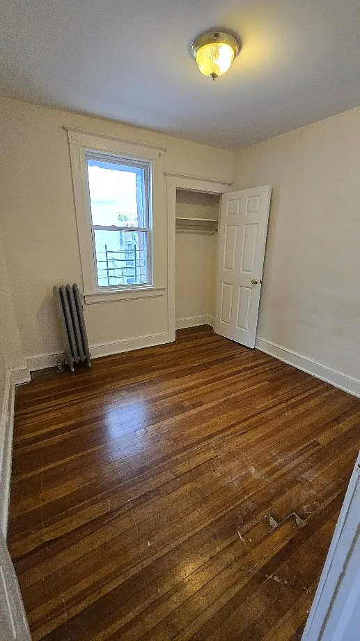 2 bed, 1000 sqft, $1,595 — Photo 4