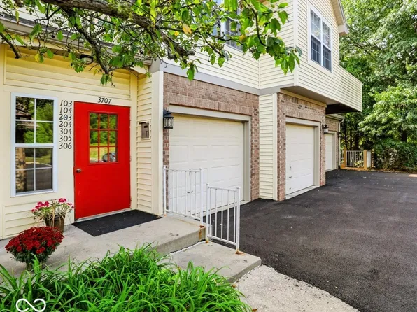 3707 E Barrington Dr #D204, Bloomington, IN 47408