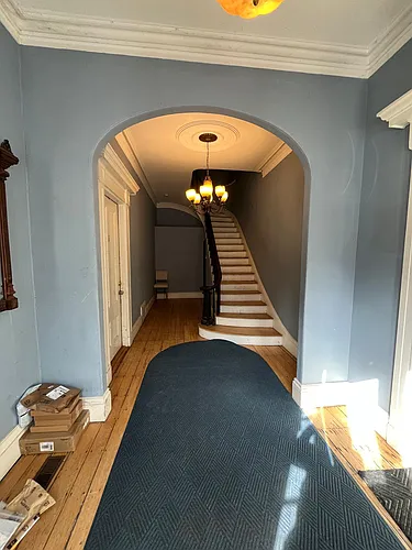 135 Hillside St #1B Photo 1