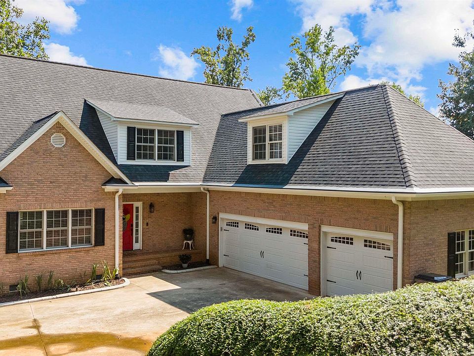 1st image of 148 Lake Park Dr