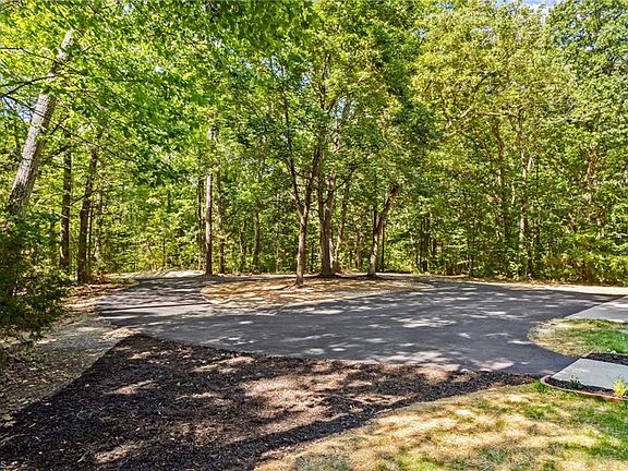 4th image of 4455 Moose Rd