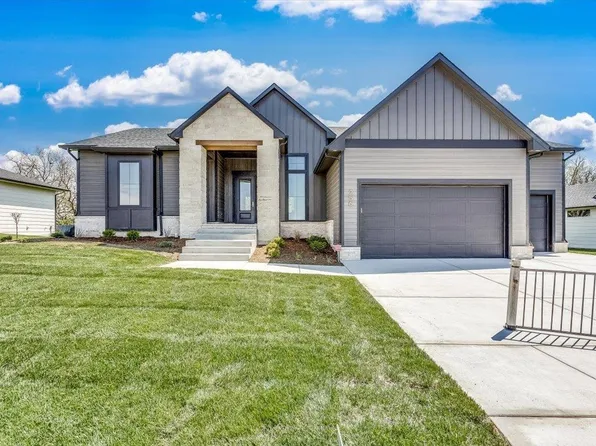 256 S Ciderbluff Ct, Goddard, KS 67052