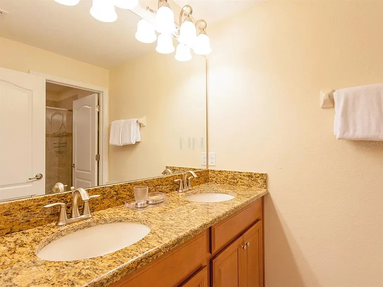 8923 Candy Palm Rd — Photo 15