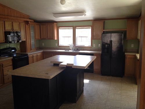 2nd image of 135 Richwood Trl