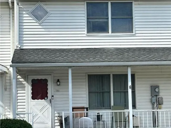 751 Mauch Chunk St, Easton, PA 18042