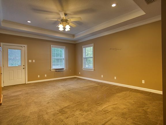 3rd image of 309 W Cranford Ave