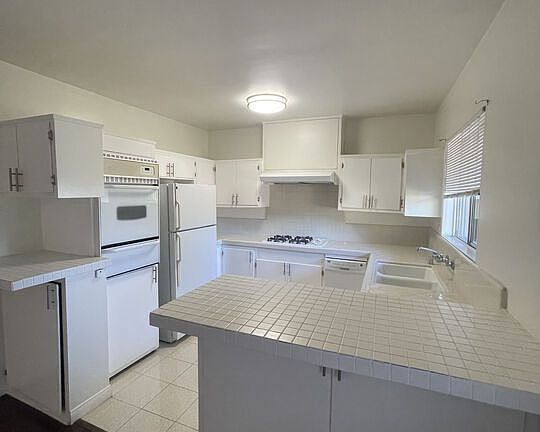 3rd image of 1868 10th St APT 5