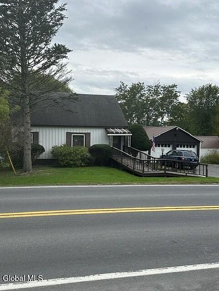 2nd image of 198 Golf Course Road