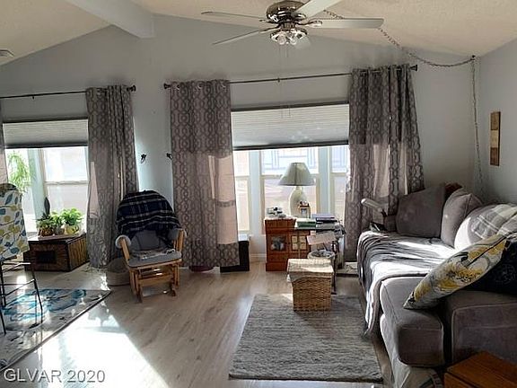 2nd image of 3322 Gulf Shores Dr