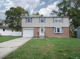 255 Upper Hillside Dr, Bellbrook, OH 45305