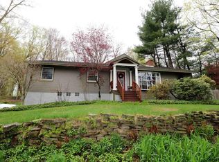 7 Stony Brook Dr, Rexford, NY 12148