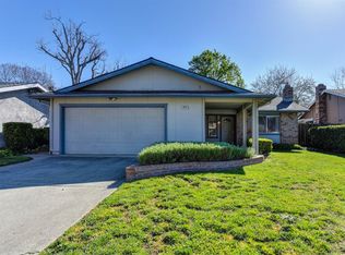 9608 Linda Rio Dr, Sacramento, CA 95827