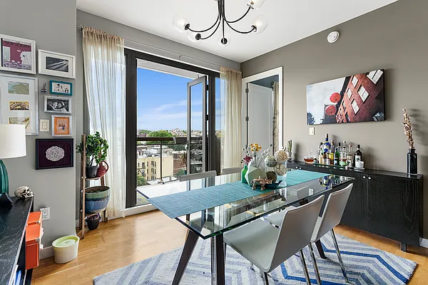 Sold by Compass | media 2