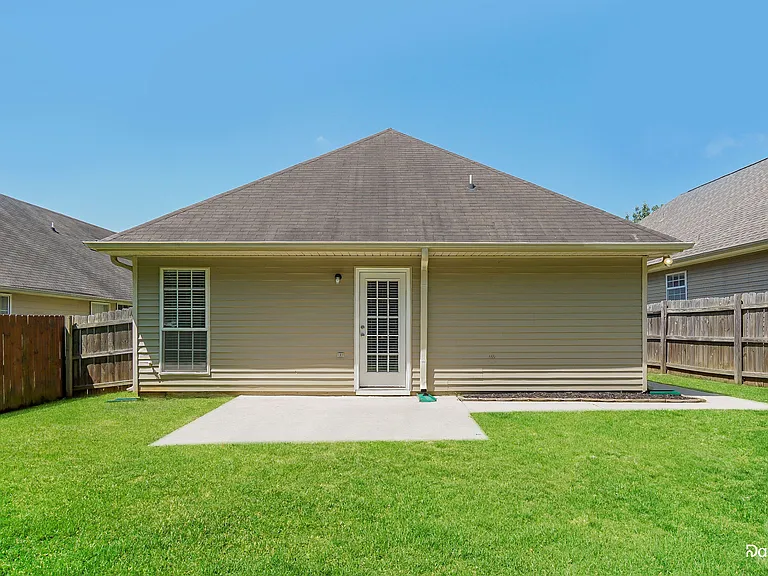 396 Camden Cove Cir — Photo 15