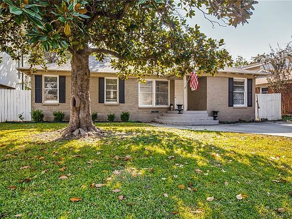 2nd image of 3888 Gaspar Dr