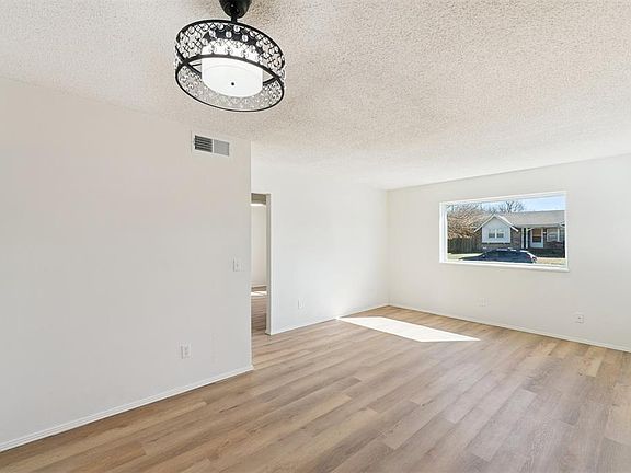 3rd image of 1613 Rulane Dr