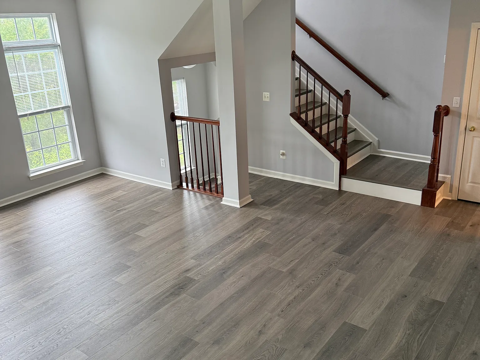 3 bed, 2.5 bath, 1638 sqft, $3,200 — Photo 2
