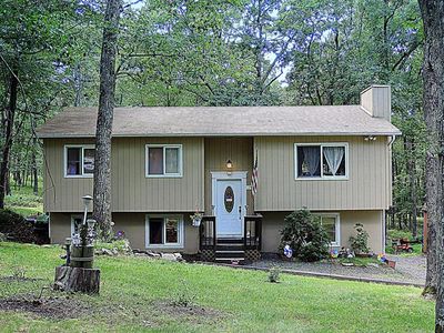 125 Westwood Cir, Dingmans Ferry, PA, 18328