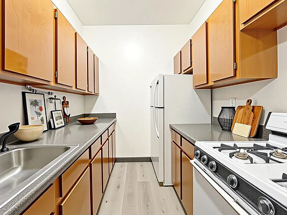 2nd image of 141 Marcus Garvey Blvd #2A