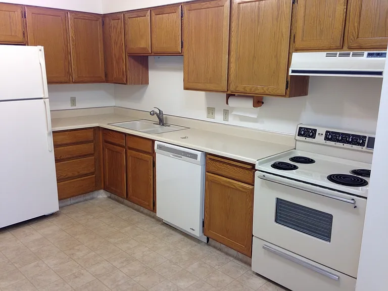 2026 S Orchard Dr — Photo 13