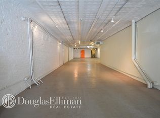 105 W 28th St FRNT 1, New York, NY 10001