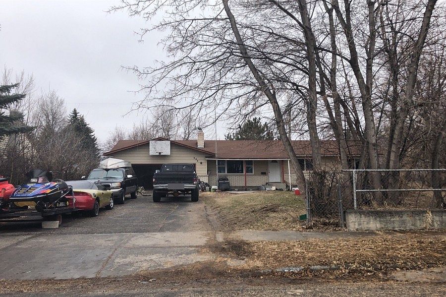 1st image of 324 E 23rd St