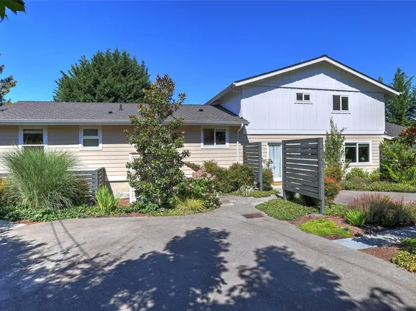 2801 61st Avenue SE, Mercer Island, WA 98040