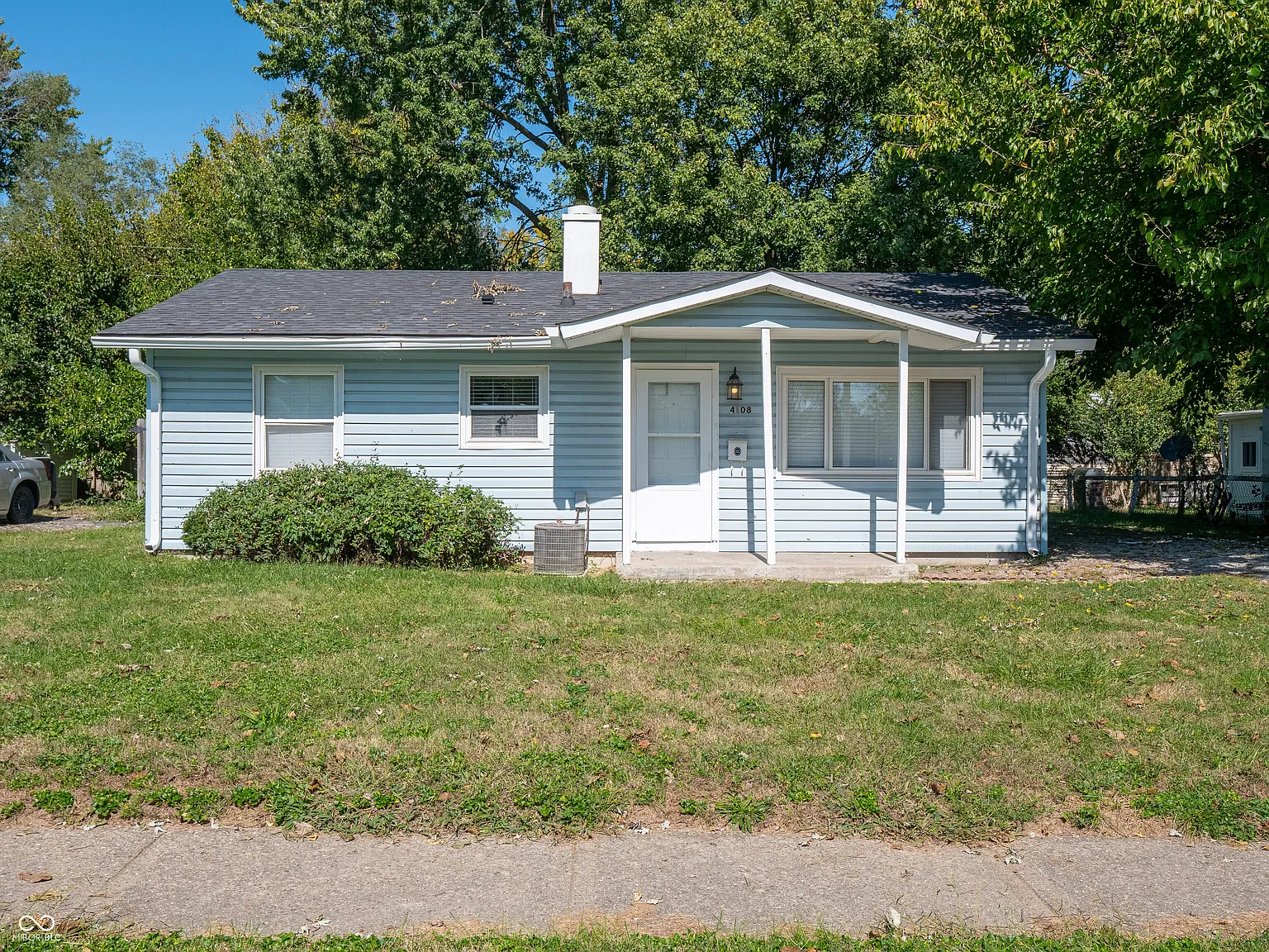 4108 Red Bird Dr photo 1