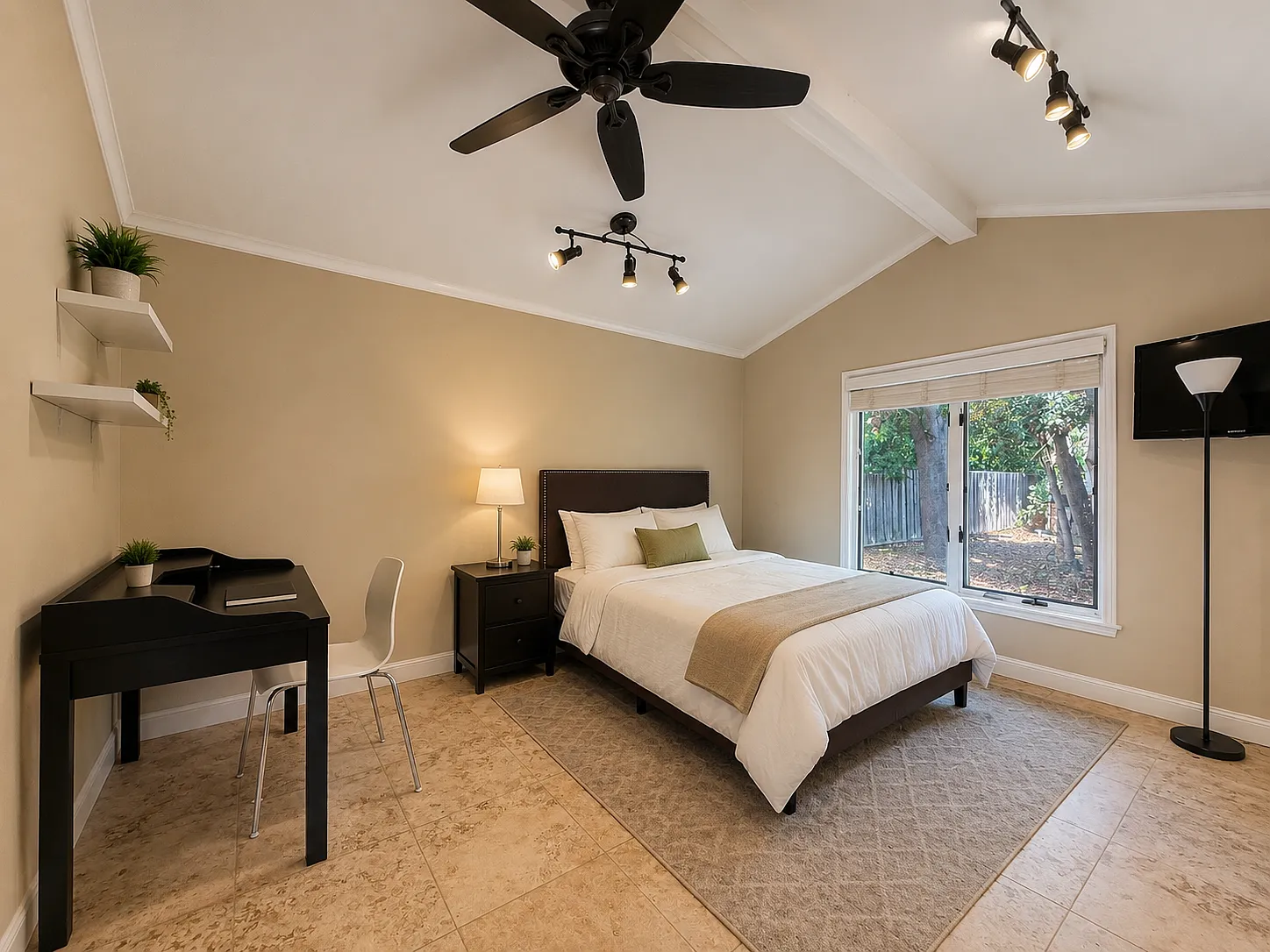 Studio, 309 sqft, $2,795 — Photo 2