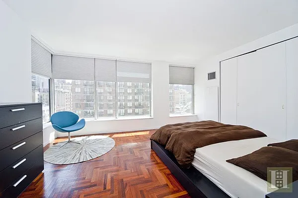 Rented by Halstead Real Estate | media 4