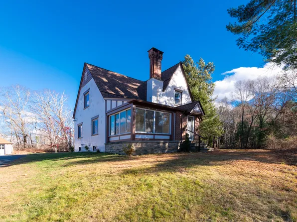 649 Hartford Road, Brooklyn, CT 06234