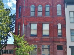 16 Frederick St APT 2, Hanover, PA 17331