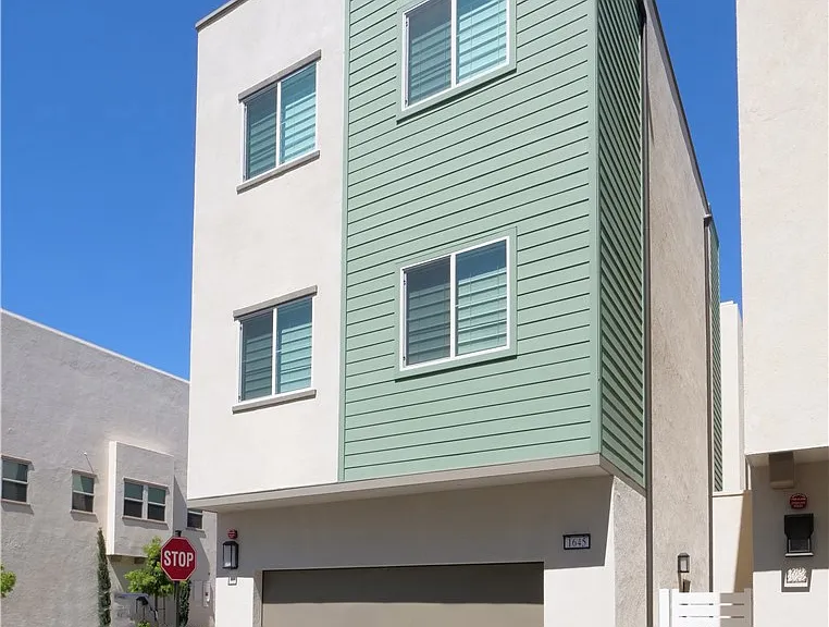 1645 W Hornet Dr — Photo 25