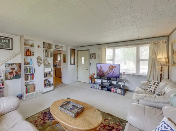 529 8th St NW #Id1605896p, Chisholm, MN 55719