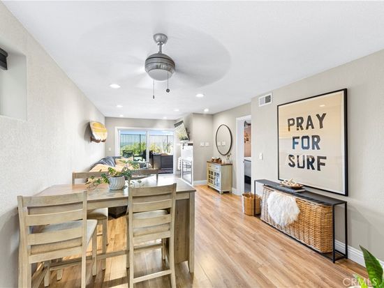 2205 Pacific Ave APT 101, Costa Mesa, CA 92627
