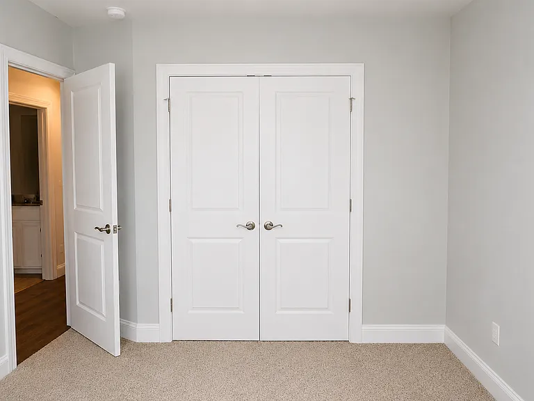 9543 Capital Ln — Photo 16