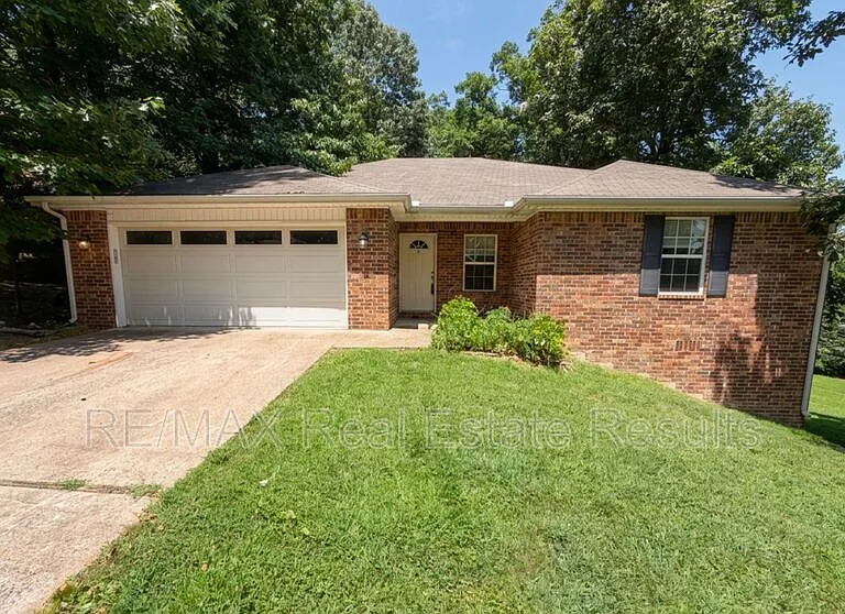 5 Dolphin Ln — Photo 1