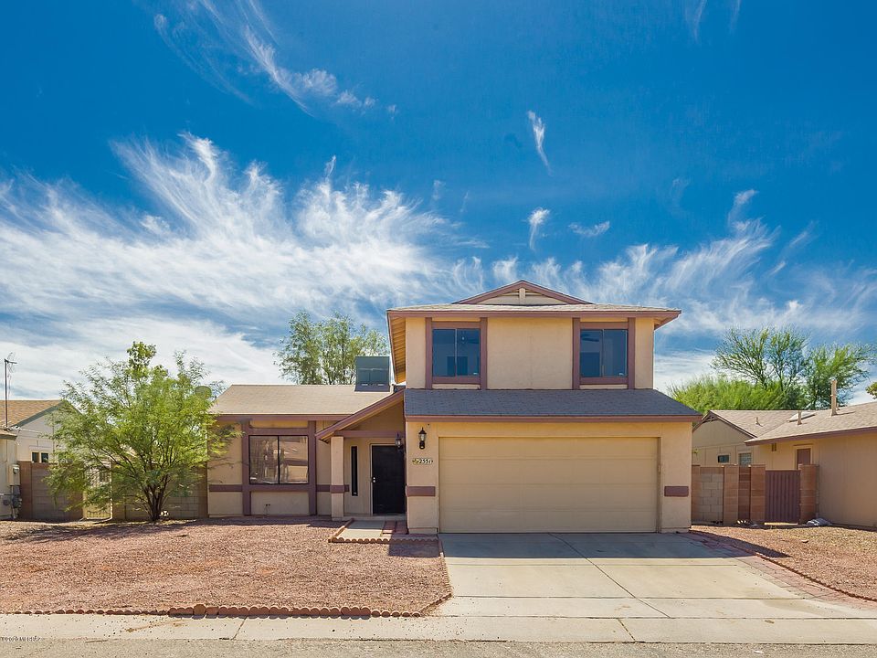 1st image of 2551 W Glenbrook Way