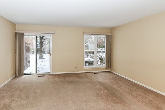 3rd image of 1221 Hathaway Cir #1221